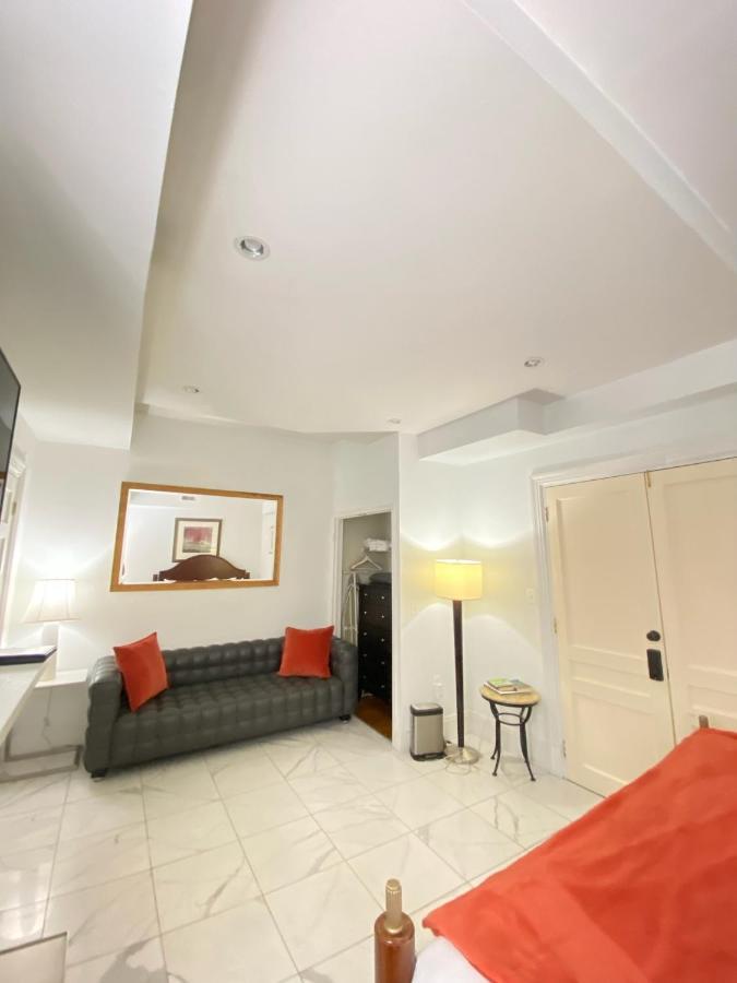 Large Duplex Apt 2Bdrm 1Den-Metro Washington Exterior photo