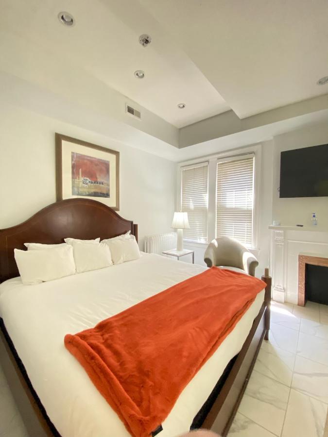 Large Duplex Apt 2Bdrm 1Den-Metro Washington Exterior photo