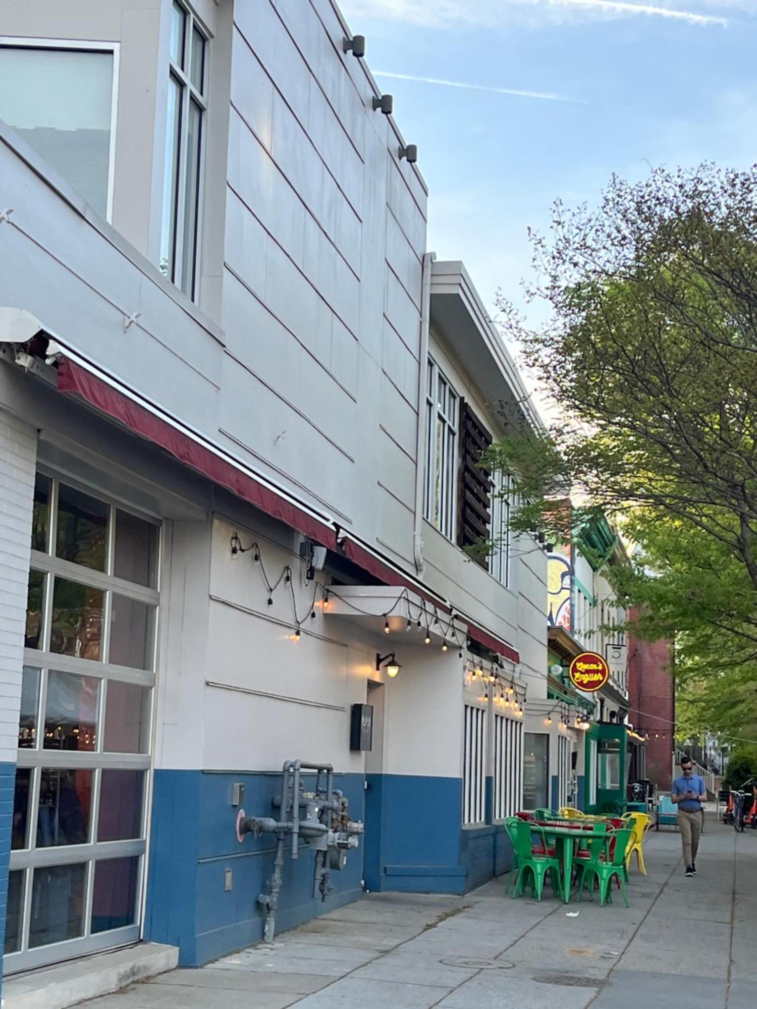 Large Duplex Apt 2Bdrm 1Den-Metro Washington Exterior photo